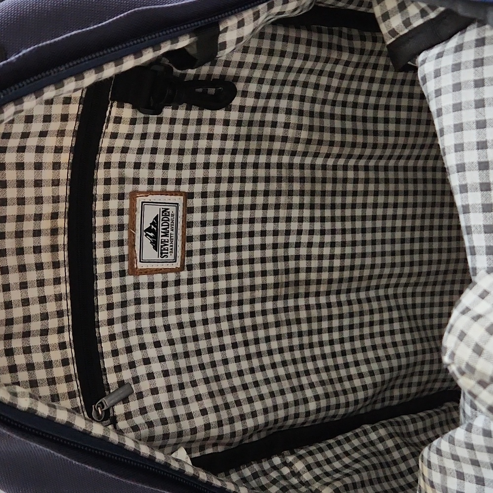 Steve Madden Backpack - Picture 5 of 7